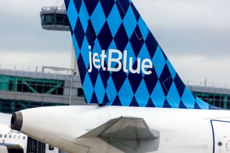 jetblue recycles old unifroms